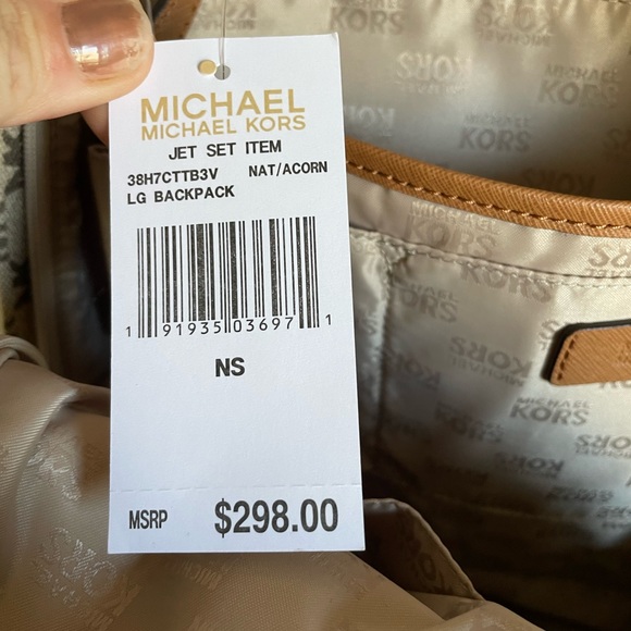 NWT Michael Kors leather backpack( large) - Picture 2 of 4